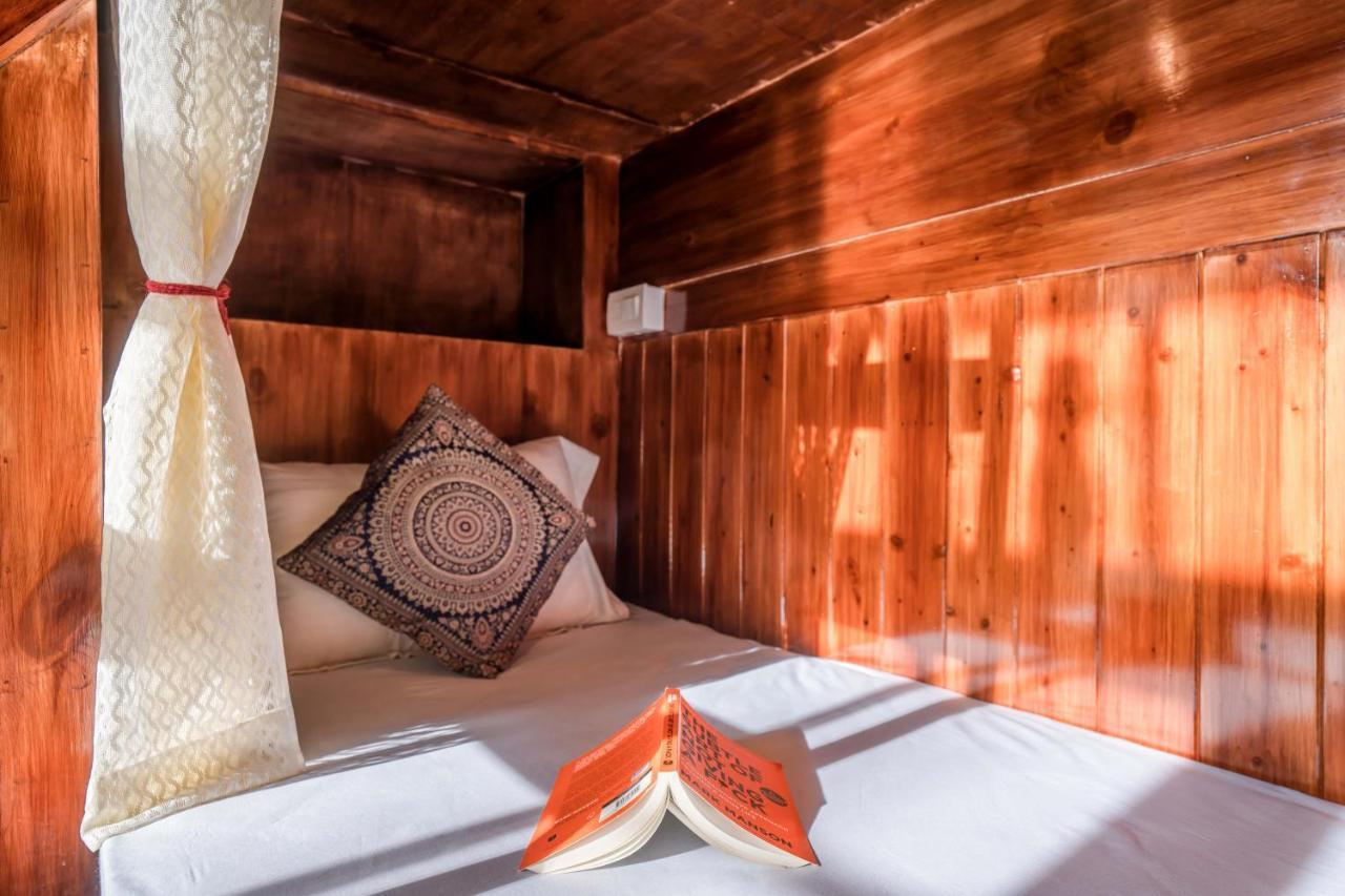 Rainbow Hostelier Лех Екстериор снимка